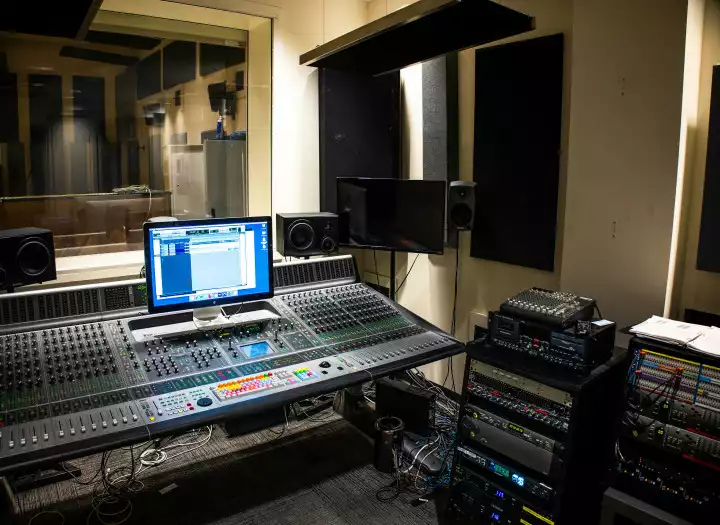 Professional Mixing & Mastering Engineer | 5+ Years Experience