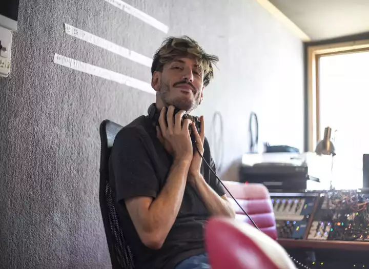 FULL SONG PRODUCTION