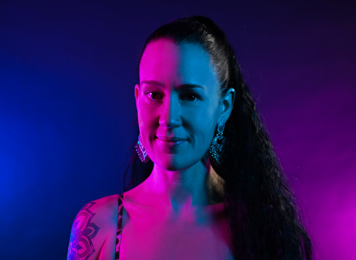 Pro Female Session Vocals: Lead + BVs